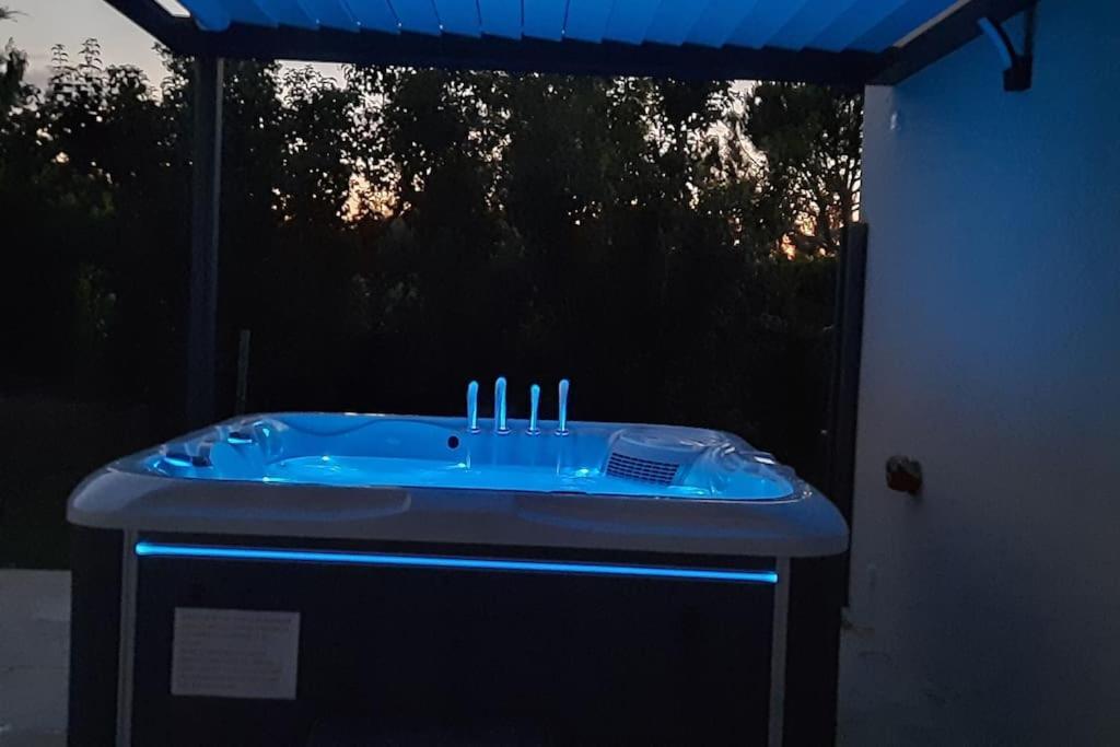 Villa Drome Jacuzzi La Maison D'A Cote Chatuzange-le-Goubet Exteriér fotografie